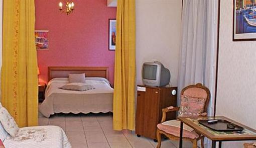 фото отеля Hotel Bonaparte Bastia