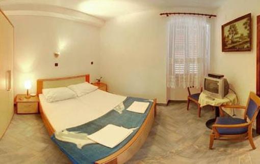 фото отеля Rooms Laura