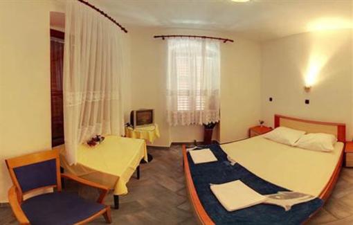 фото отеля Rooms Laura
