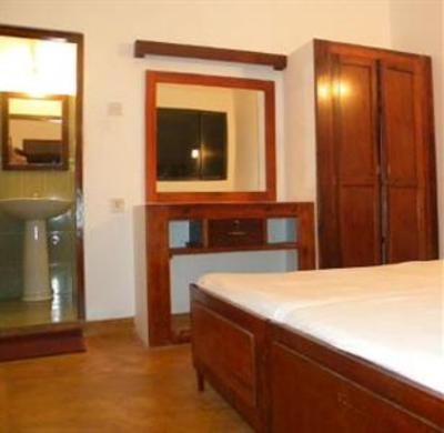фото отеля Star Holiday Resort Hikkaduwa