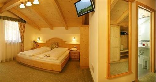фото отеля Garni Hotel Miara