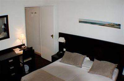фото отеля Hotel Comte De Nice Beaulieu-sur-Mer