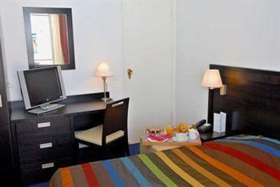 фото отеля Hotel Comte De Nice Beaulieu-sur-Mer