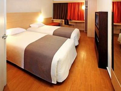 фото отеля Ibis Roanne Hotel Le Coteau
