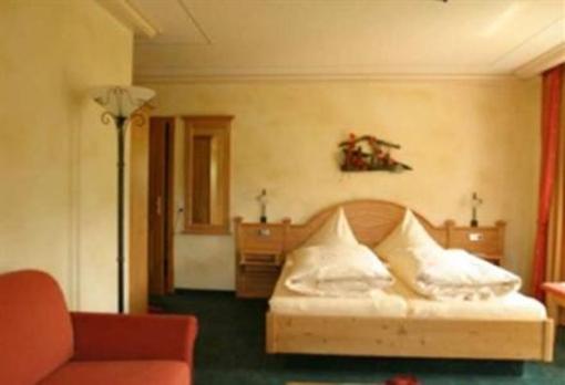 фото отеля Hotel Und Restaurant Bergfriedel