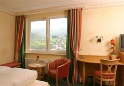 фото отеля Hotel Und Restaurant Bergfriedel