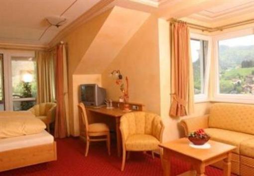 фото отеля Hotel Und Restaurant Bergfriedel