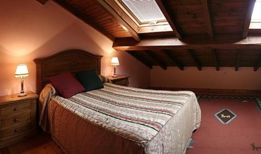фото отеля Apartamentos la Regoria Cabrales