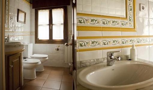 фото отеля Apartamentos la Regoria Cabrales