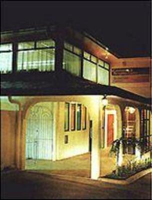 фото отеля Dalma Court Motor Inn