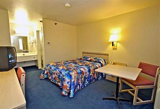 фото отеля Motel 6 Hartford Windsor Locks