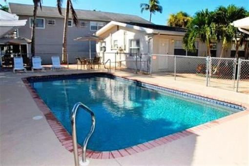фото отеля Gulf Breeze Condominium