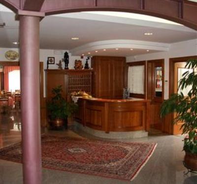 фото отеля Hotel Bellaria Levico Terme
