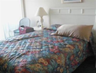 фото отеля Watson's Regency Suites