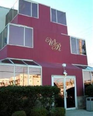 фото отеля Watson's Regency Suites