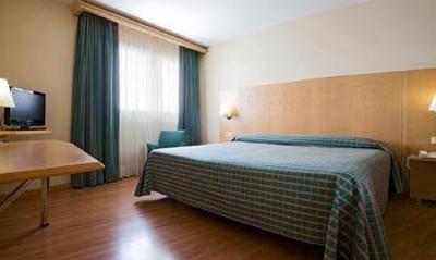 фото отеля NH Logrono