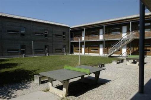 фото отеля Youth Hostel Lausanne