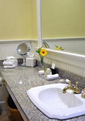 фото отеля Lord Camden Inn