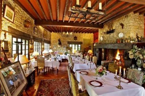 фото отеля Auberge De L'etang Bleu Vieux-Mareuil