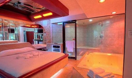 фото отеля Essence Suites