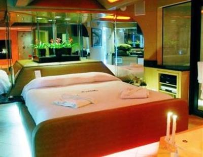 фото отеля Essence Suites