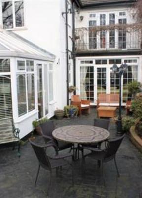 фото отеля The Avenue Bed and Breakfast Liverpool