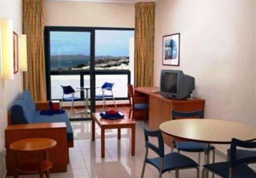 фото отеля Cay Beach Papagayo Apartments Lanzarote