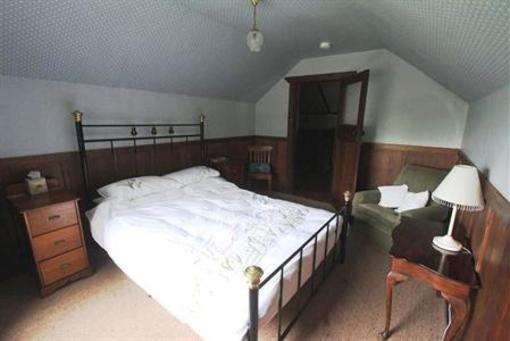 фото отеля Colwyn House Bed and Breakfast
