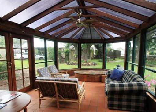 фото отеля Colwyn House Bed and Breakfast
