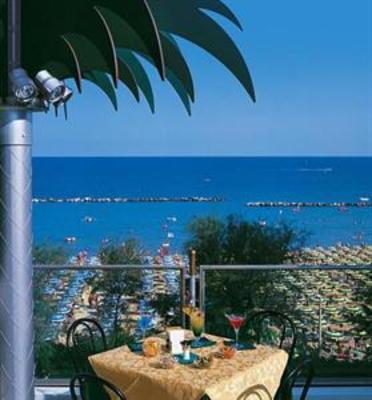 фото отеля Grand Hotel Michelacci Kosher Hotel