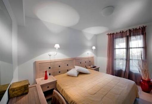 фото отеля Nefeli Hotel Skyros