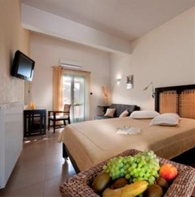 фото отеля Nefeli Hotel Skyros