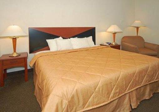 фото отеля Sleep Inn & Suites Stockbridge