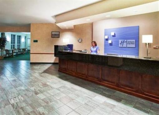 фото отеля Holiday Inn Express St. Ignace