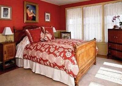 фото отеля Old Thyme Inn Bed and Breakfast