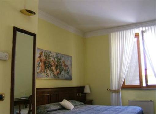 фото отеля Hotel Belvedere Vaprio D'Adda