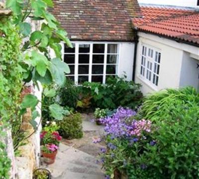 фото отеля Cumberland House Bed & Breakfast Sherborne