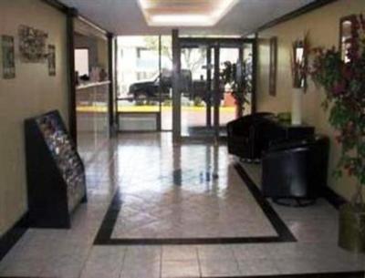 фото отеля Super 8 Motel East Grand Prairie