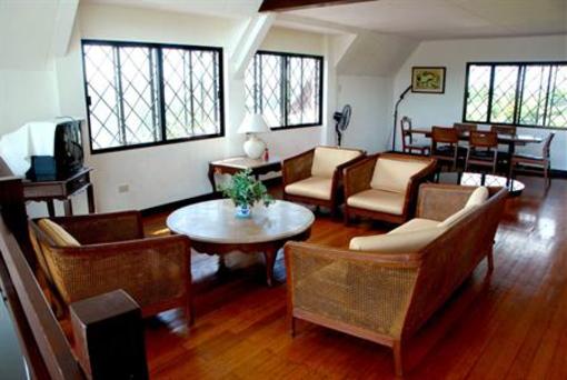 фото отеля Fernandina Tagaytay Villa