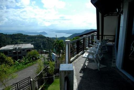 фото отеля Fernandina Tagaytay Villa