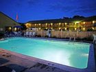 фото отеля Flagship Inn Boothbay Harbor