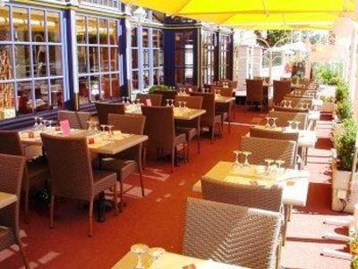 фото отеля Hotel-Restaurant Le Normandie