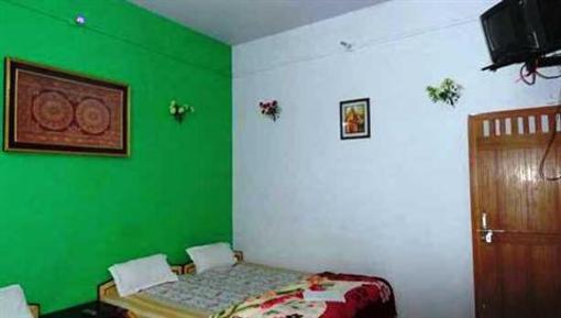 фото отеля Shri Saikripa Guest House