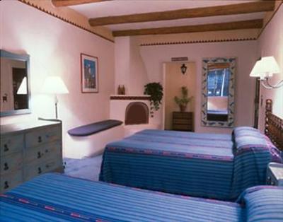 фото отеля Historic Taos Inn