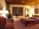 фото отеля Historic Taos Inn