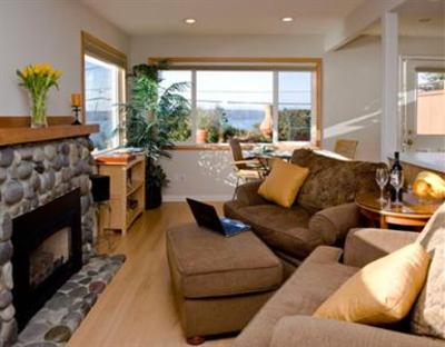 фото отеля Three Tree Point Bed and Breakfast