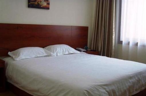 фото отеля GreenTree Inn Xian Lijia Village Express Hotel