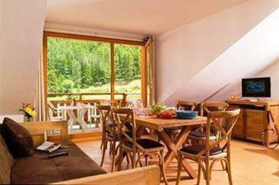 фото отеля Madame Vacances Residence Le Parc des Airelles