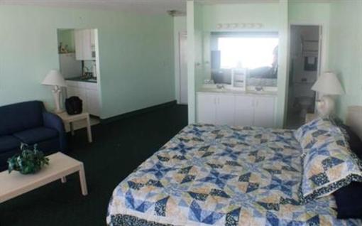 фото отеля Travelodge Ocean Jewels Resort