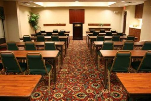 фото отеля Hampton Inn Hillsville